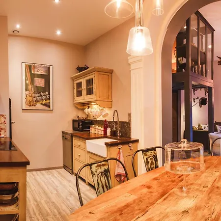 L'écrin - 76m2 - 8p - Centre *