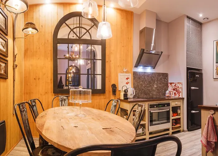 L'ecrin - 76m2 - 8p - Centre Cauterets